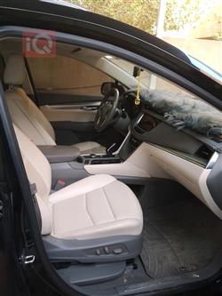 کادیلاک XT5